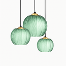 suspension-en-verre-nordique-motif-de-feuilles-vertes-0.png