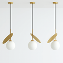 suspension lumineuse cerise originale pour décoration intérieure
