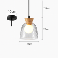 suspension nordique avec abat-jour en verre pour restaurant