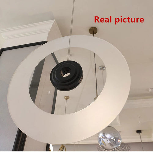 suspension-ronde-minimaliste-en-aluminium-et-verre-pour-espace-contemporain-7.png