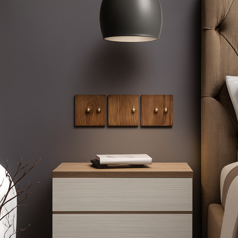 Variateur en bois et vis dorées