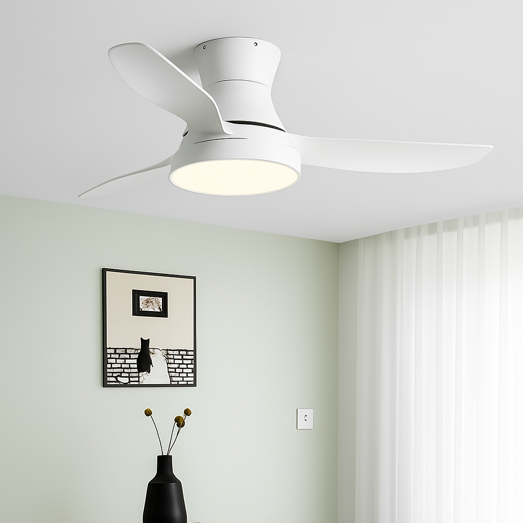 Modern ceiling fan with designer light for indoor use - vue 5 sur 14