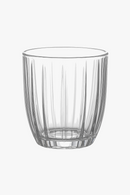 verres-elegants-en-verre-style-cocktail-maison-0.png