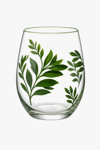 Verres vin rouge hauts motifs floraux main trois
