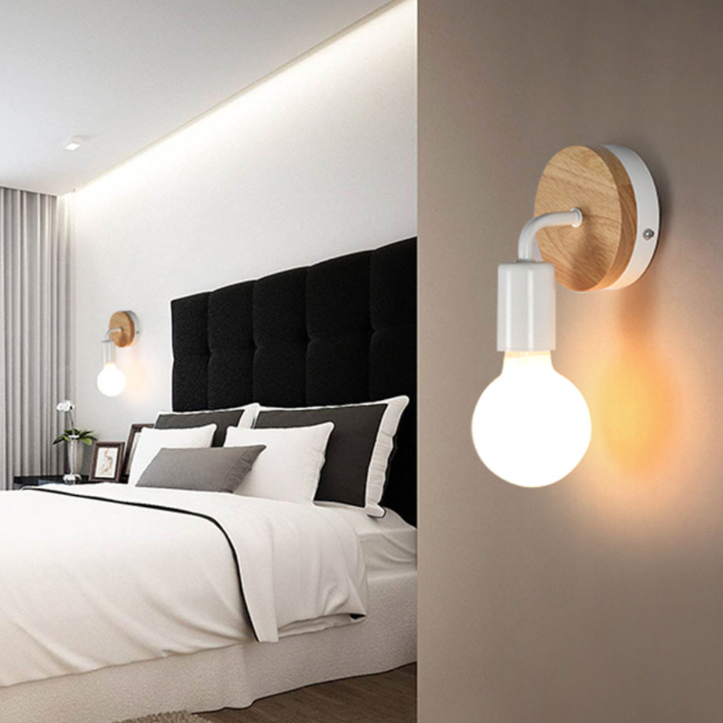 Simplistic wood and metal wall light - vue 2 sur 5