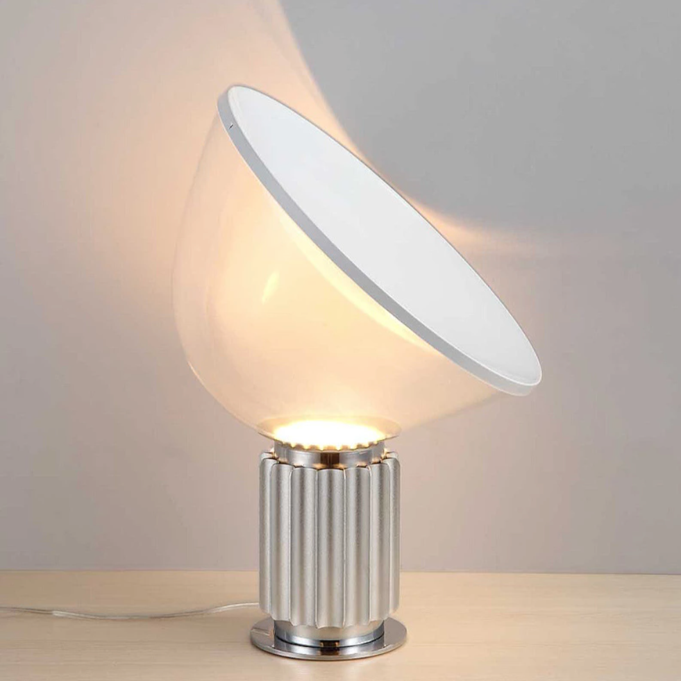 Lampe à poser design LED avec socle industriel et abat-jour arrondi - vue 5 sur 6