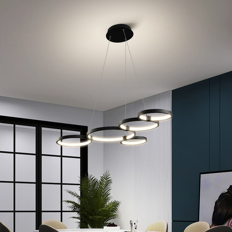 Lustre design avec anneaux LED suspendus Hirva - vue 5 sur 7