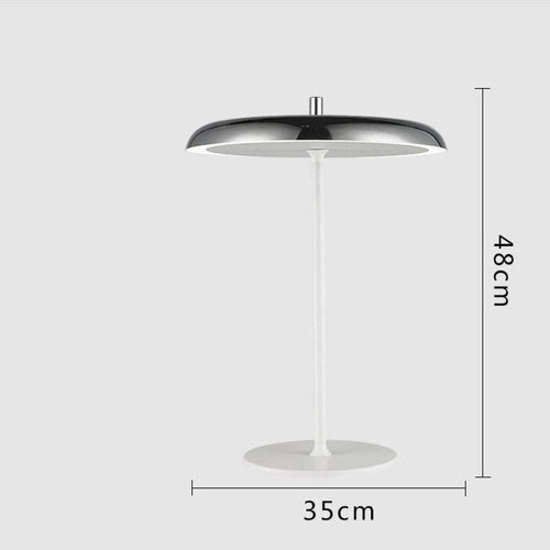 Lampe à poser design LED en métal avec abat-jour oval Leyra
