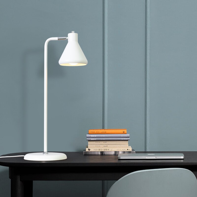 Lampe de bureau moderne métallique Horbe - vue 3 sur 7