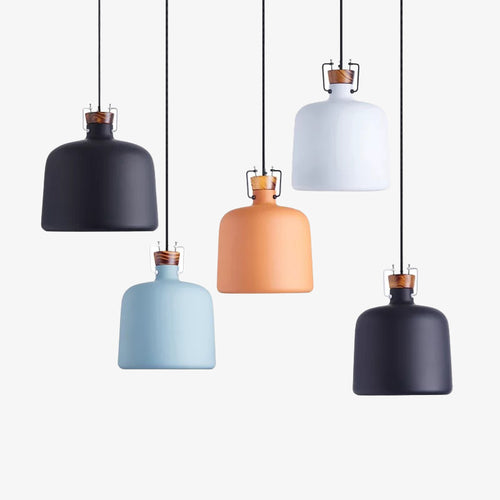 Suspension industrielle colorée avec abat-jour métallique Abner