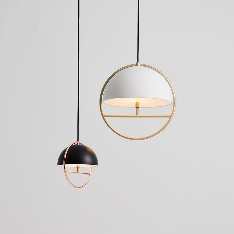Suspension design avec abat-jour en métal et cercle doré Skye - vue 2 sur 7