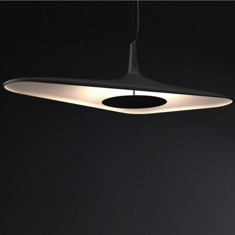 Suspension design et minimaliste avec forme asymétrique Poe - vue 7 sur 13