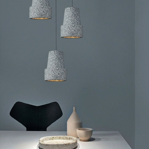 Suspension moderne avec abat-jour style pierre Kery