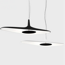 Suspension design et minimaliste avec forme asymétrique Poe