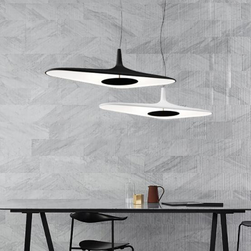 Suspension design et minimaliste avec forme asymétrique Poe - vue 3 sur 13
