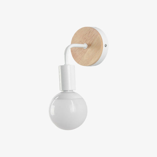 Simplistic wood and metal wall light - vue 4 sur 5