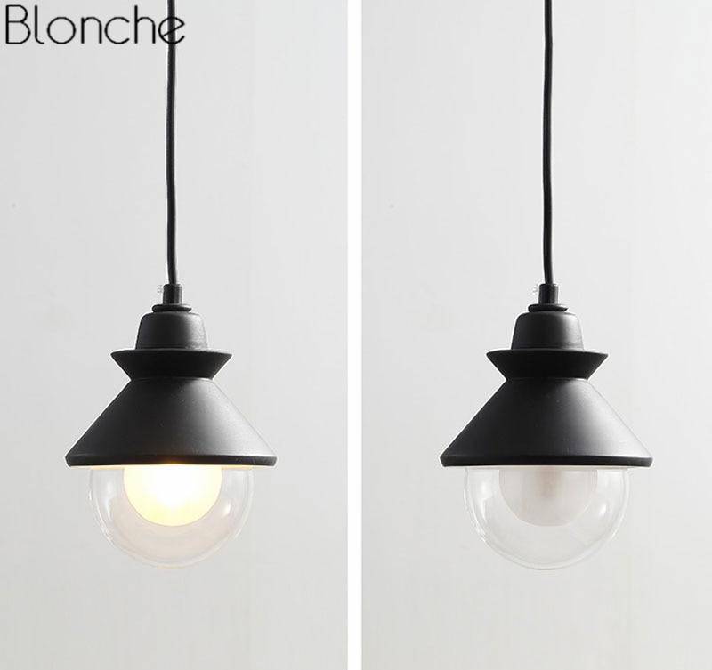 Suspension LED design triangle en métal et boule en verre - vue 6 sur 9