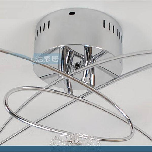 Plafonnier chromé et cristal en aluminium