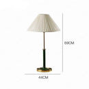 Lampe de chevet design LED avec socle doré et abat-jour blanc