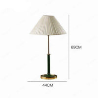 Lampe de chevet design LED avec socle doré et abat-jour blanc