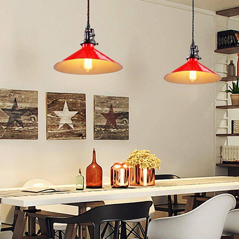 Suspension retro LED en métal avec abat-jour conique Edison