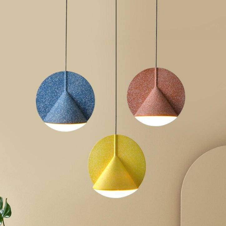 Suspension design à LED avec abat-jour disque coloré Creative - vue 4 sur 5