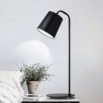Lampe à poser design LED en métal coloré Abajur - vue 3 sur 4