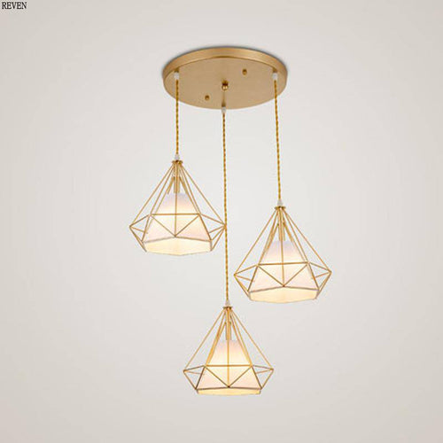 Lustre à suspensions à cages coniques dorées