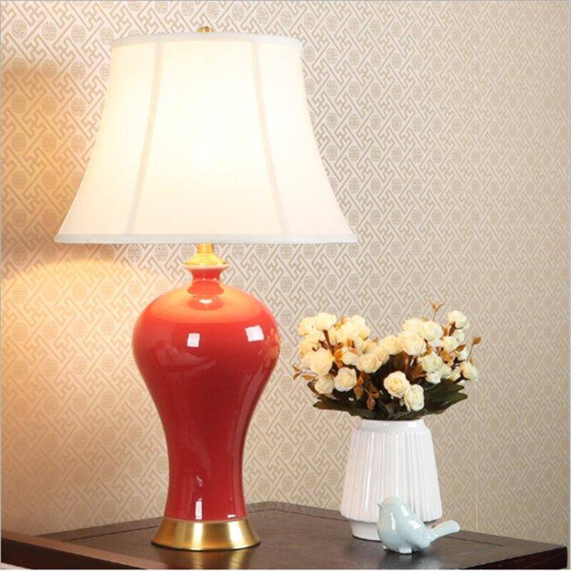 Lampe de chevet rétro LED en céramique rouge Dohia - vue 3 sur 4