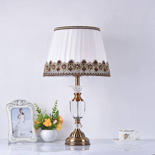 Lampe à poser rétro LED en verre cristal et abat-jour tissu - vue 2 sur 3