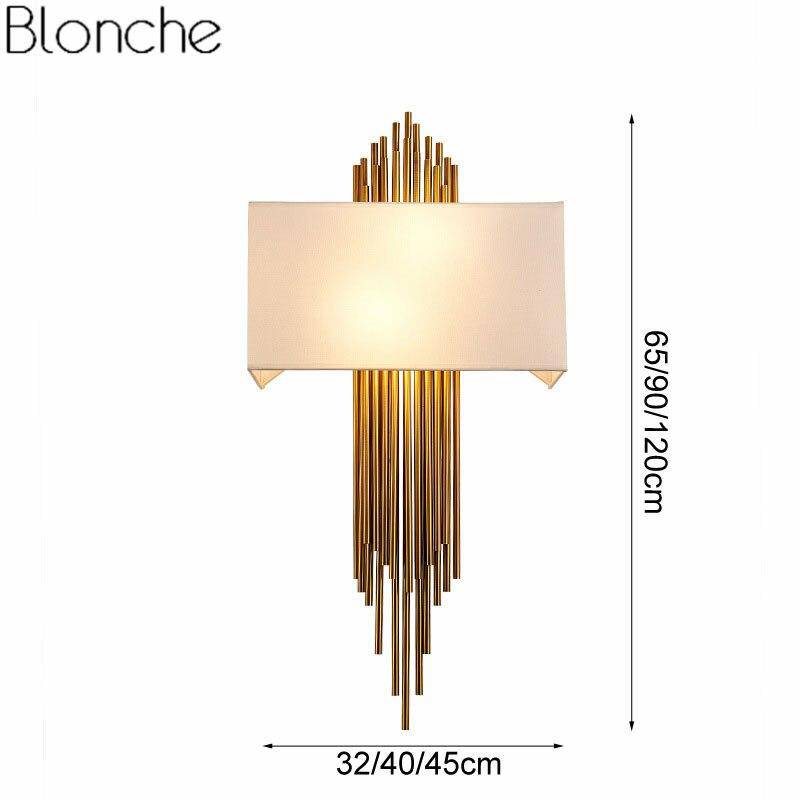 Applique murale design à LED dorée avec abat-jour blanc Luxury