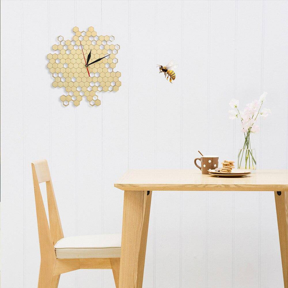 Horloge murale en bois avec alvéoles hexagonales 30cm Nature - vue 4 sur 6