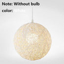 Suspension en boule de tissu de couleur Wicker