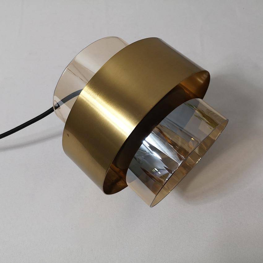 Suspension design LED avec cylindre en verre et metal doré - vue 5 sur 9