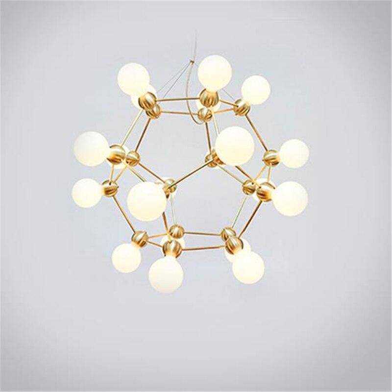 Lustre design géométrique avec plusieurs bras dorés et boules Molecule - vue 9 sur 8