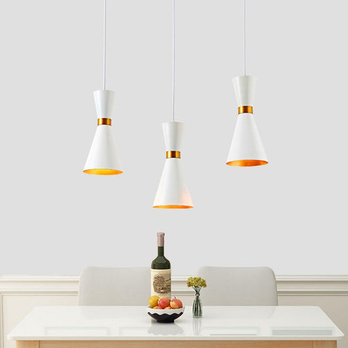 Lustre moderne LED en forme d'horloge métallique Gadea