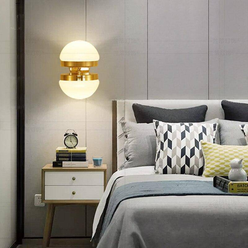 Applique murale dorée LED avec demi-sphère design Creative - vue 3 sur 7