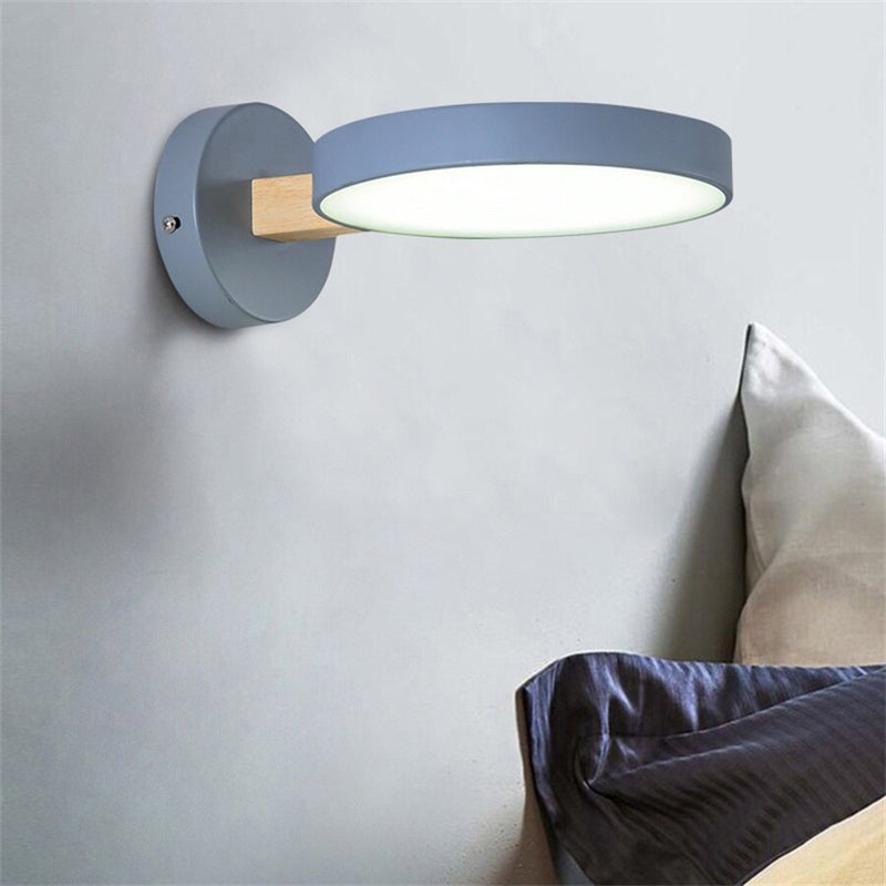 Applique murale scandinave LED circulaire et détails en bois Cesia