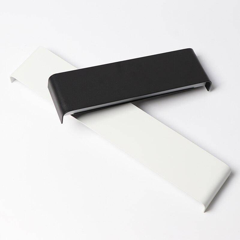 Applique murale moderne LED allongée Lighty