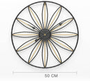 Horloge murale ronde avec rosace en métal rétro Hollow