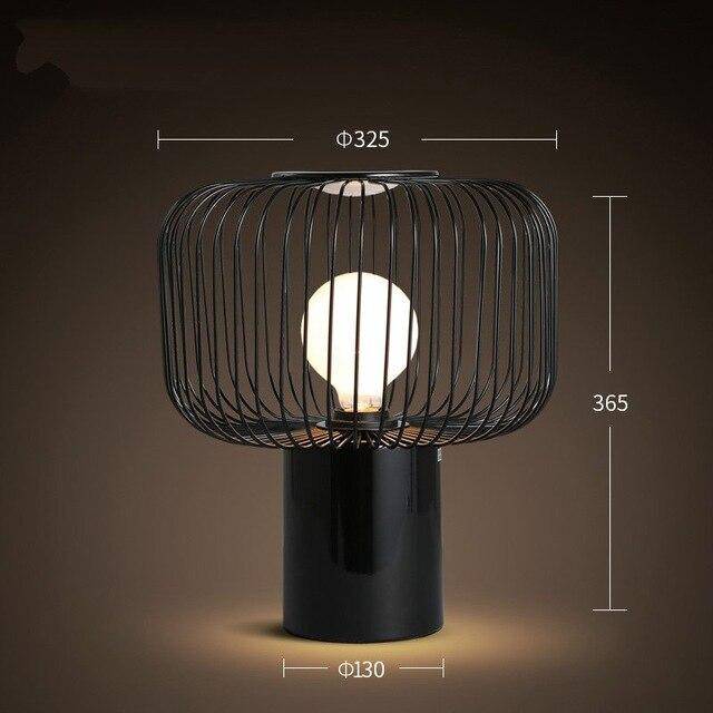 Lampe à poser design à LED avec abat-jour cage arrondie en métal noir - vue 12 sur 14
