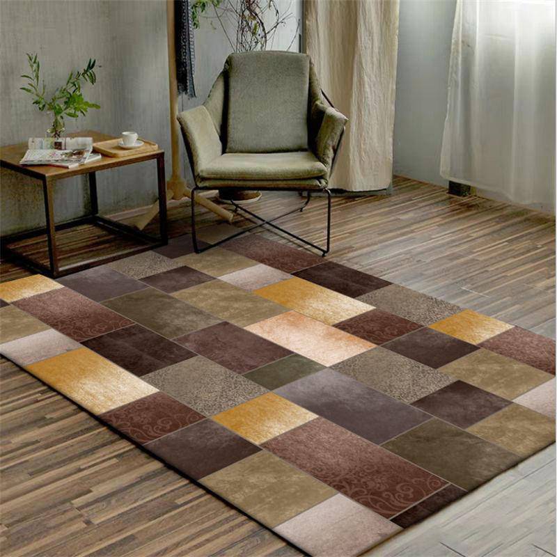 Tapis rectangle avec carrés aux tons marrons - vue 3 sur 5