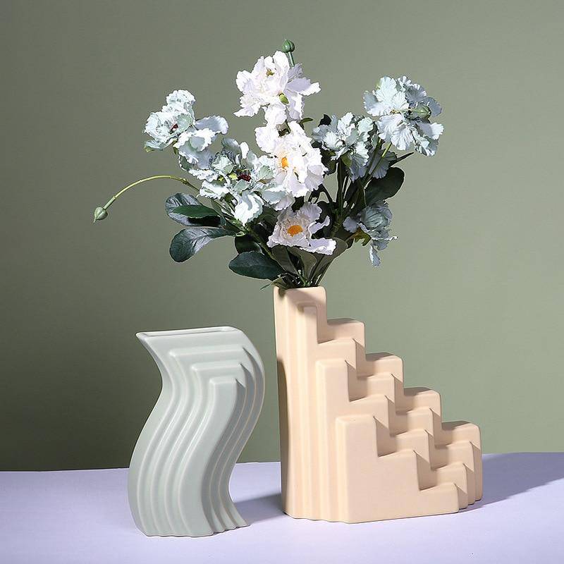 Vase moderne aux formes géométriques style Floride B - vue 4 sur 7