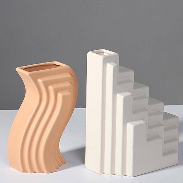 Vase moderne aux formes géométriques style Floride B - vue 6 sur 7