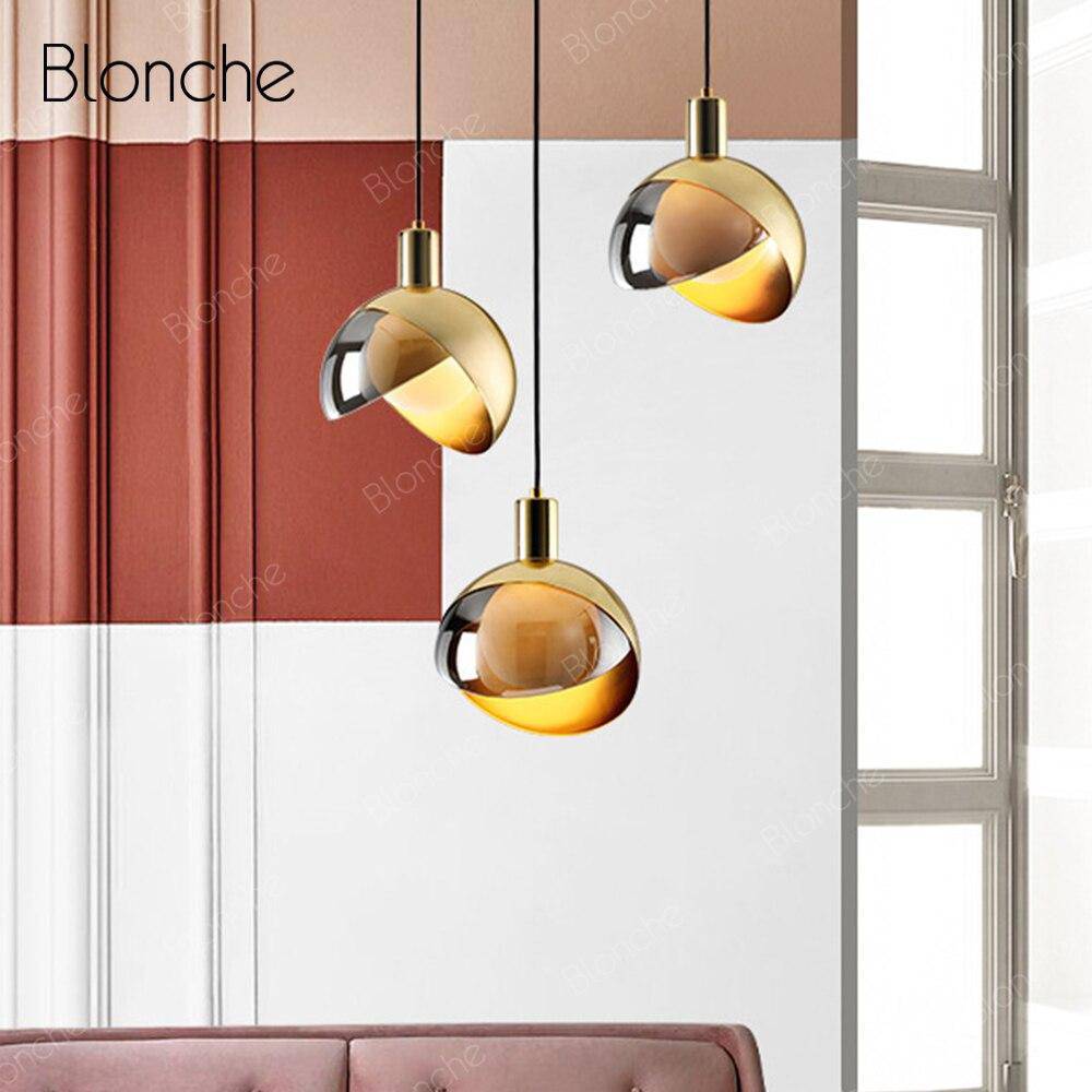 Suspension design LED avec abat-jour arrondi doré Loft - vue 3 sur 7