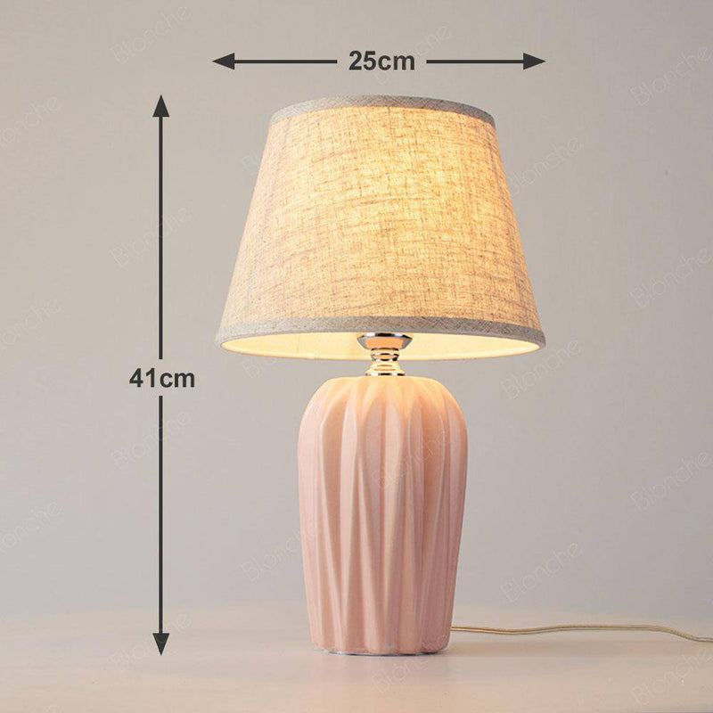 Lampe à poser moderne LED avec socle céramique coloré et abat-jour tissu