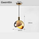 Suspension design LED avec abat-jour sphérique en métal doré Loft