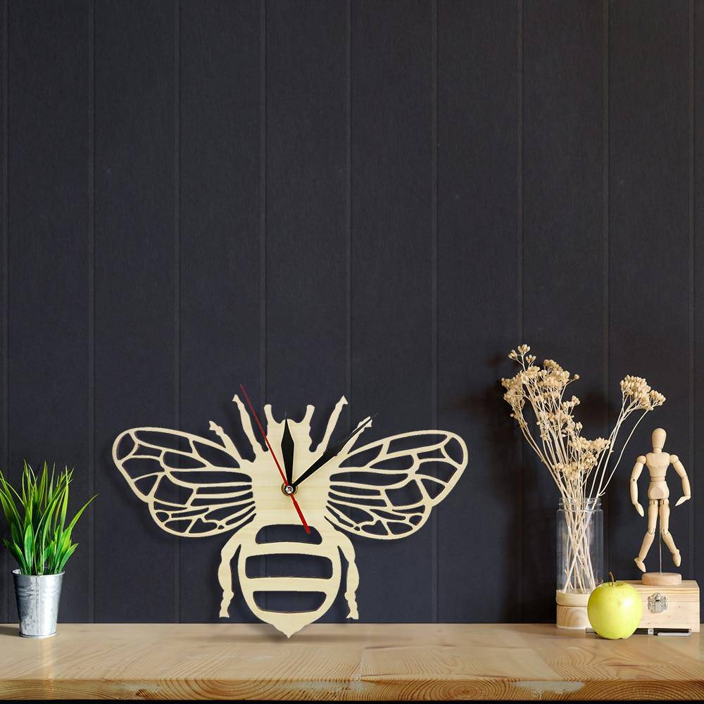 Horloge murale en bois en forme d'abeille 30cm Bee - vue 4 sur 7