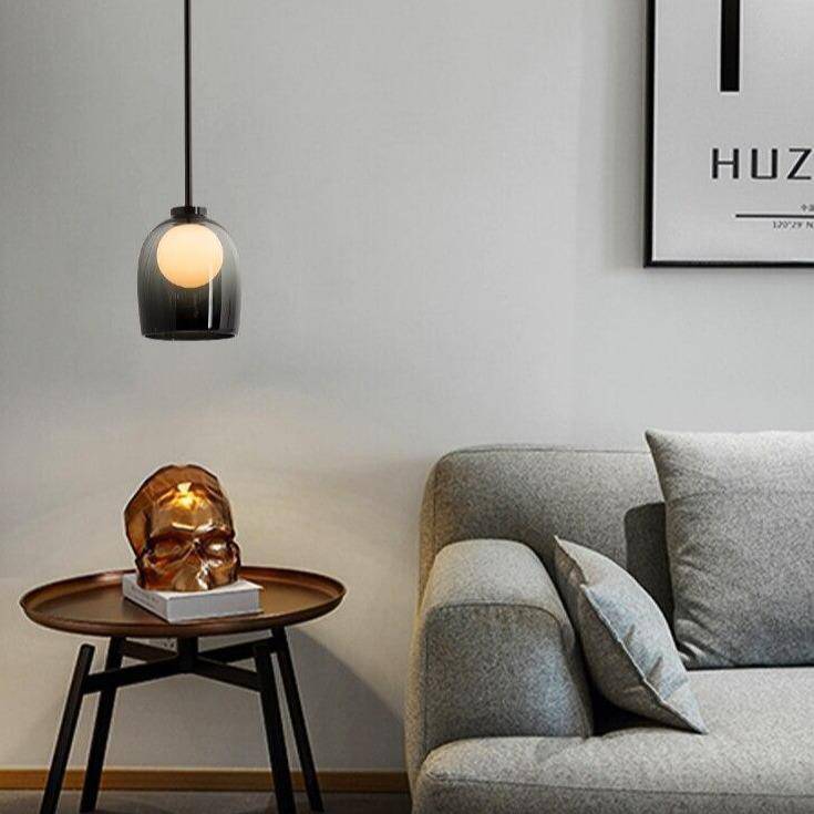 Suspension design en verre fumé avec boule intérieur - vue 3 sur 11