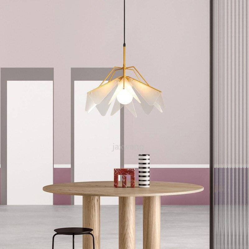 Suspension design LED style branche en métal - vue 4 sur 7